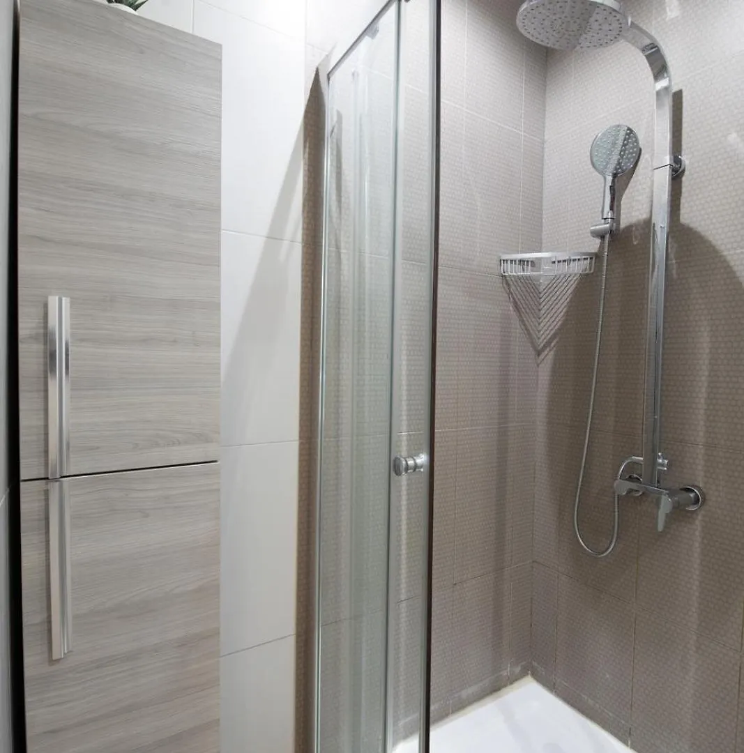 Modern Ensuite Rooms In Shared Apartment Near Balluta Bay Sliema Gzira Saint Julian's