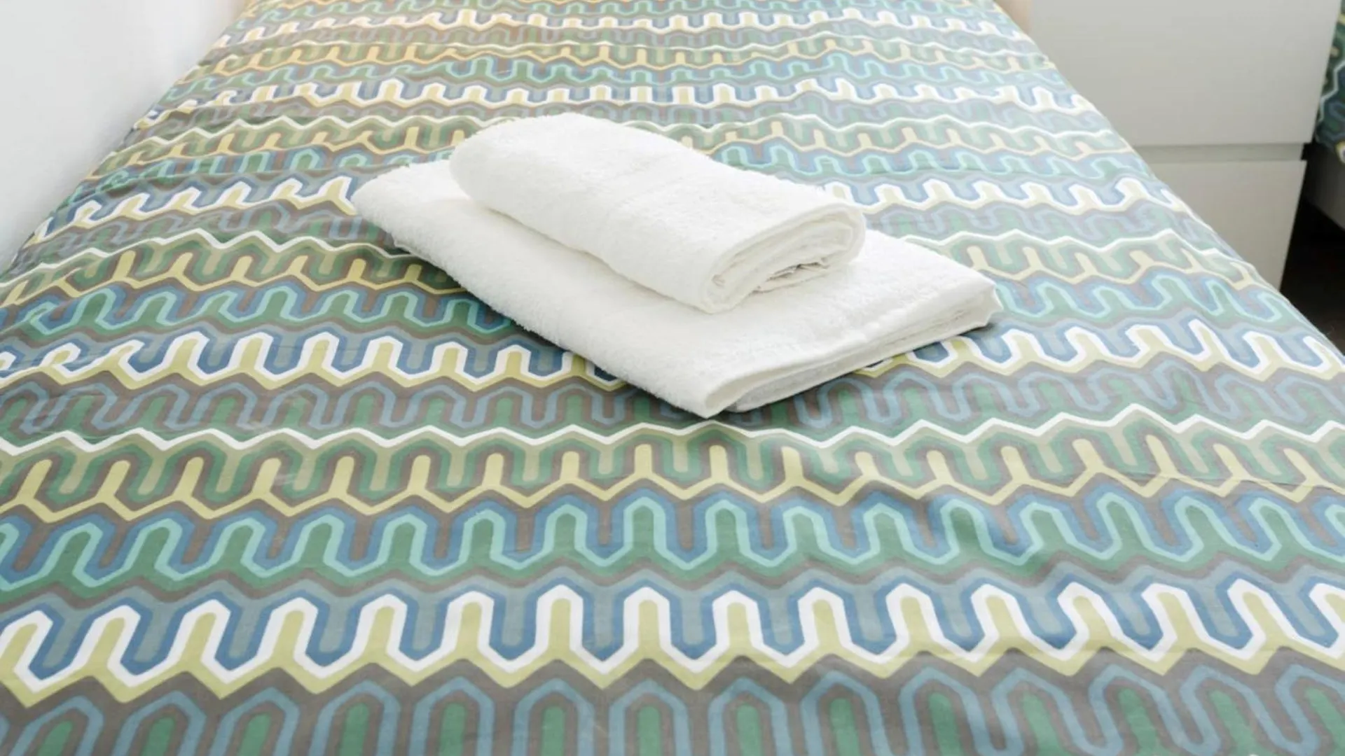 Homestay Modern Ensuite Rooms In Shared Apartment Near Balluta Bay Sliema Gzira Saint Julian's