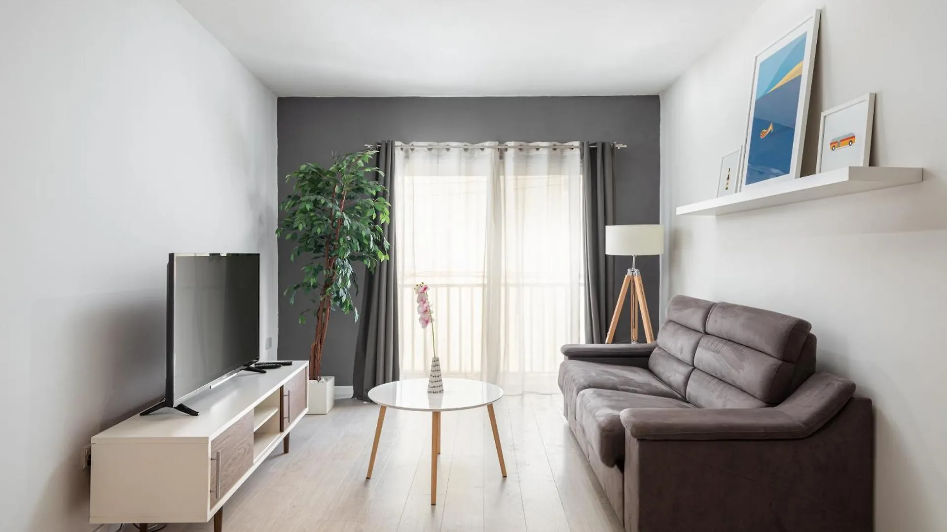 Modern Ensuite Rooms In Shared Apartment Near Balluta Bay Sliema Gzira Saint Julian's Homestay