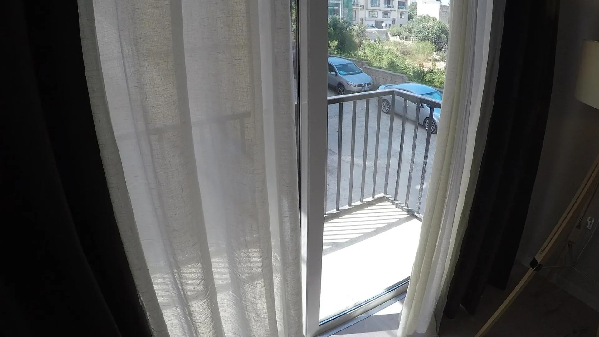 Modern Ensuite Rooms In Shared Apartment Near Balluta Bay Sliema Gzira Saint Julian's Malta